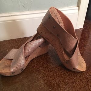 Lucky Brand Rose Gold Wedges